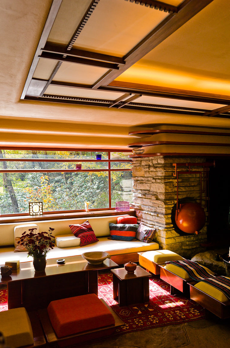 Shooting the Leica S2 in Frank Lloyd Wright's Fallingwater | Red Dot Forum