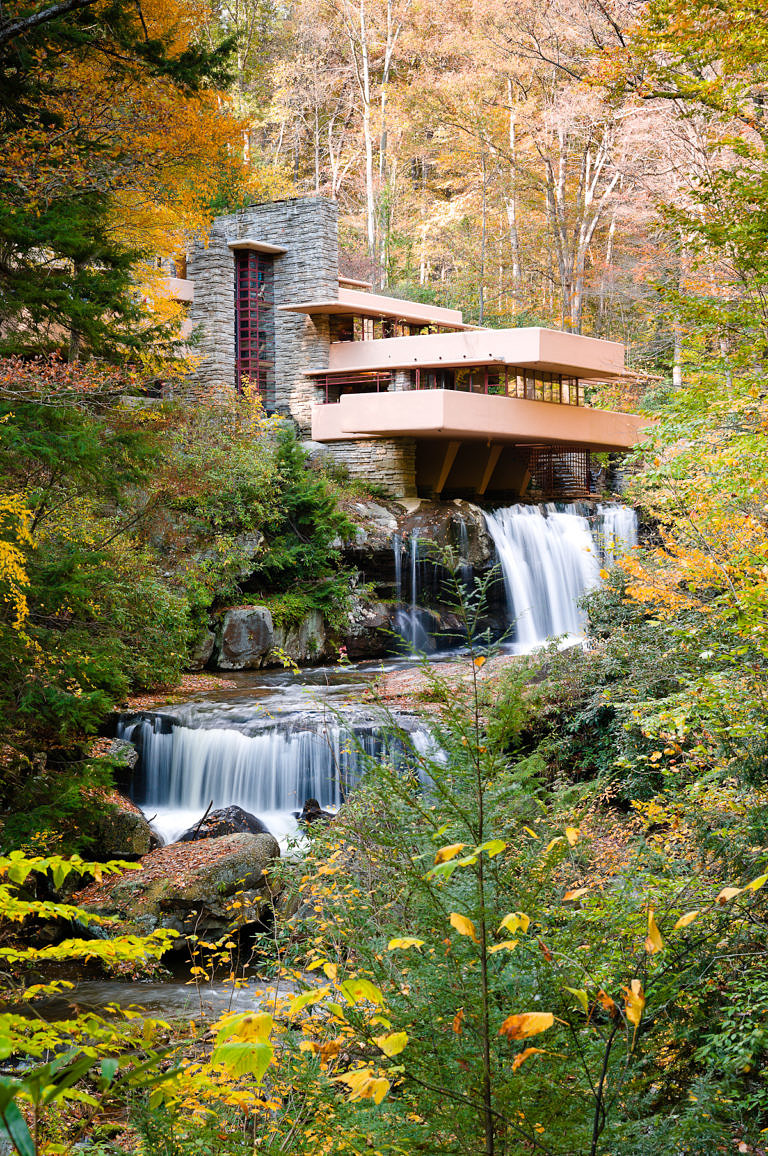 Shooting the Leica S2 in Frank Lloyd Wright's Fallingwater | Red Dot Forum