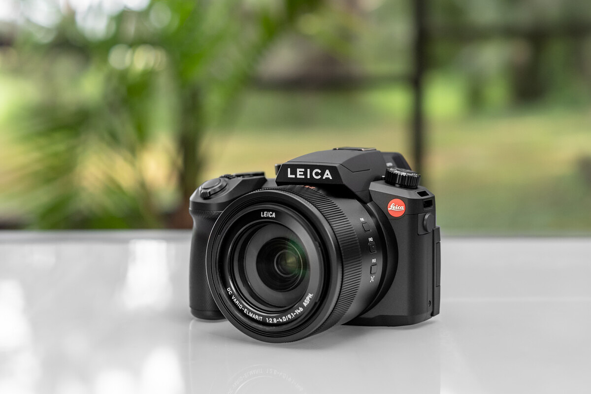 Leica V-Lux 2 Review